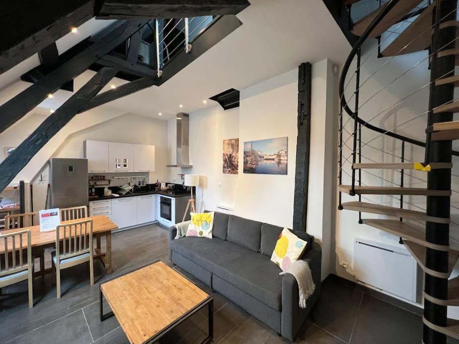 Apartamento Le Jeannin, Magnifique Duplex 6 Prs - Centre Historique De Dijon Exterior foto